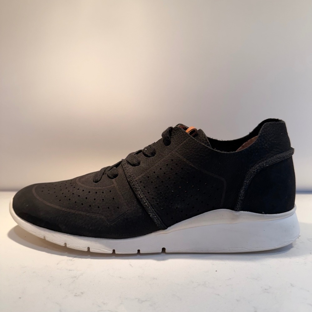 Gentle Souls Elira Laceup‎ Shoes Joggers Genuine Leather Black Sneakers Size 10